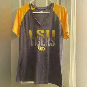 Women’s LSU Tigers v neck t shirt with gold sleeves with logo on front LARGE